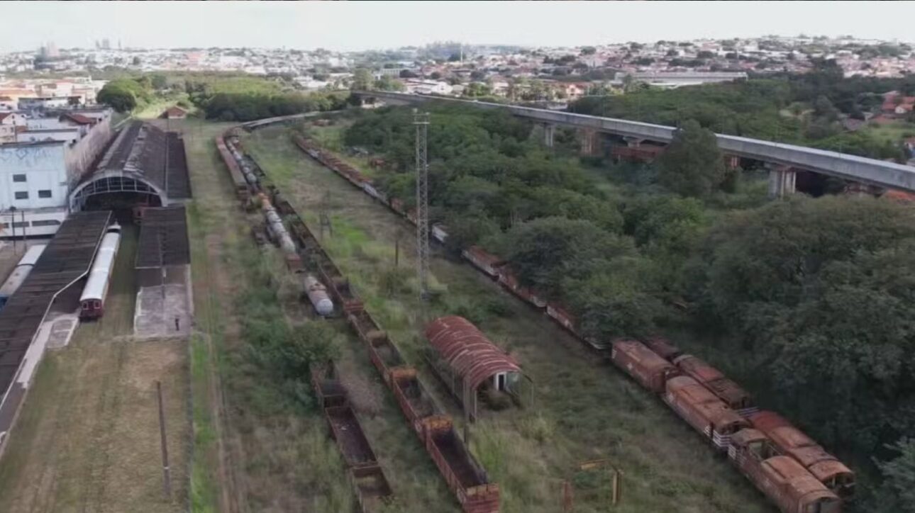 De entroncamento ferroviário a cidade-fantasma dos trilhos: o abandono de Bauru expõe o descaso com o transporte ferroviário no Brasil.(Imagem: reprodução TV TEM)