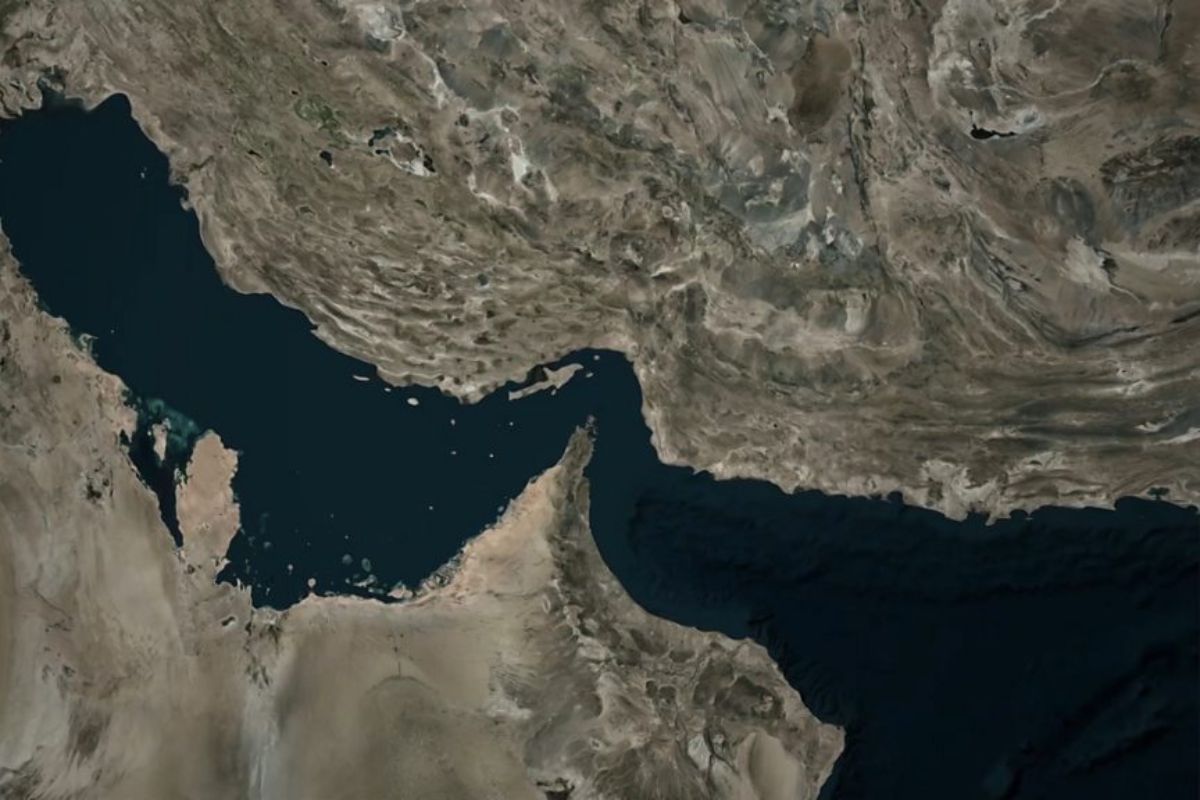 O gargalo do mundo: por que o estreito de Ormuz pode parar a economia global?