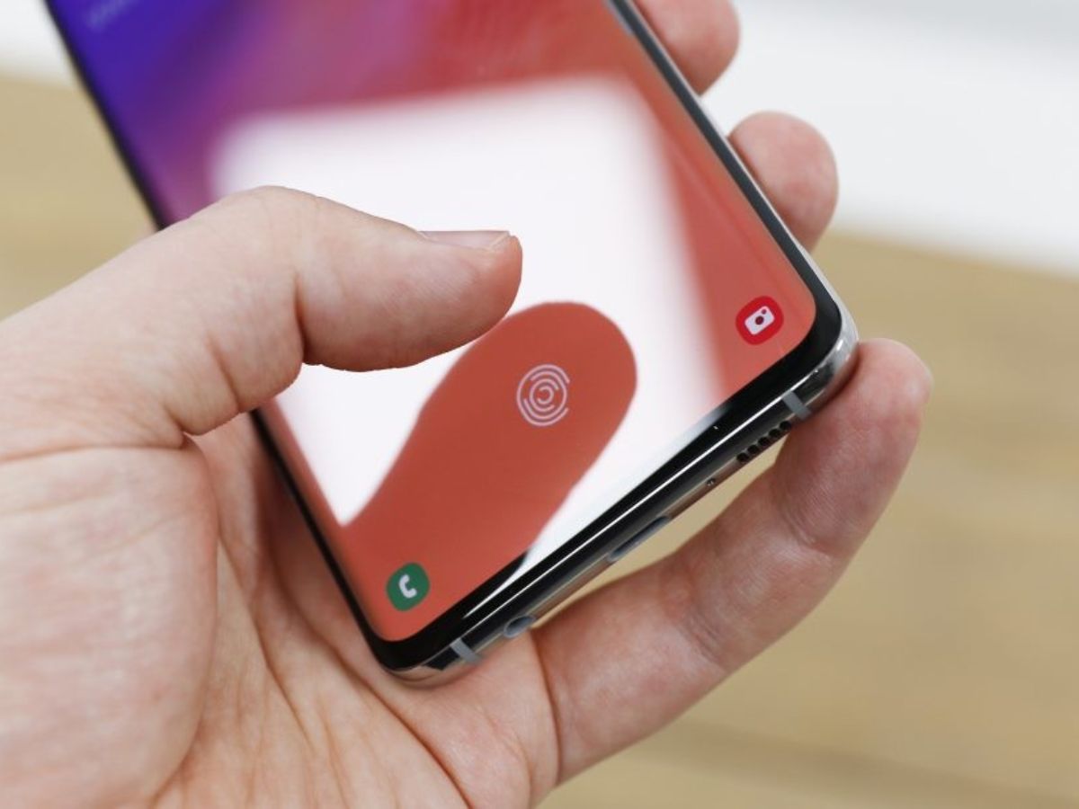 O menu secreto do seu celular Samsung: o que acontece ao digitar #0#?