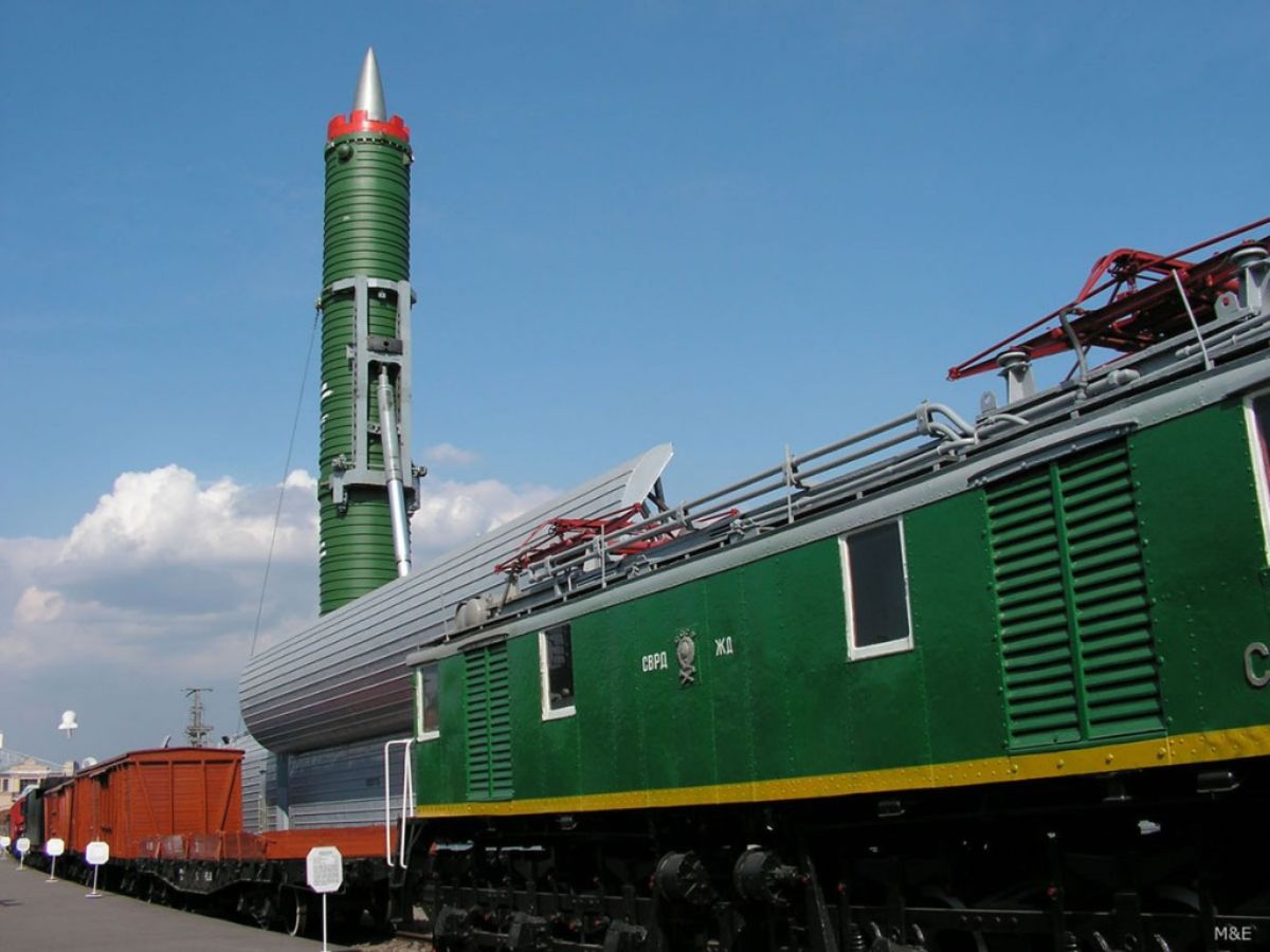 O "trem do fim do mundo": o comboio ferroviário nuclear que a Rússia ameaçou reativar