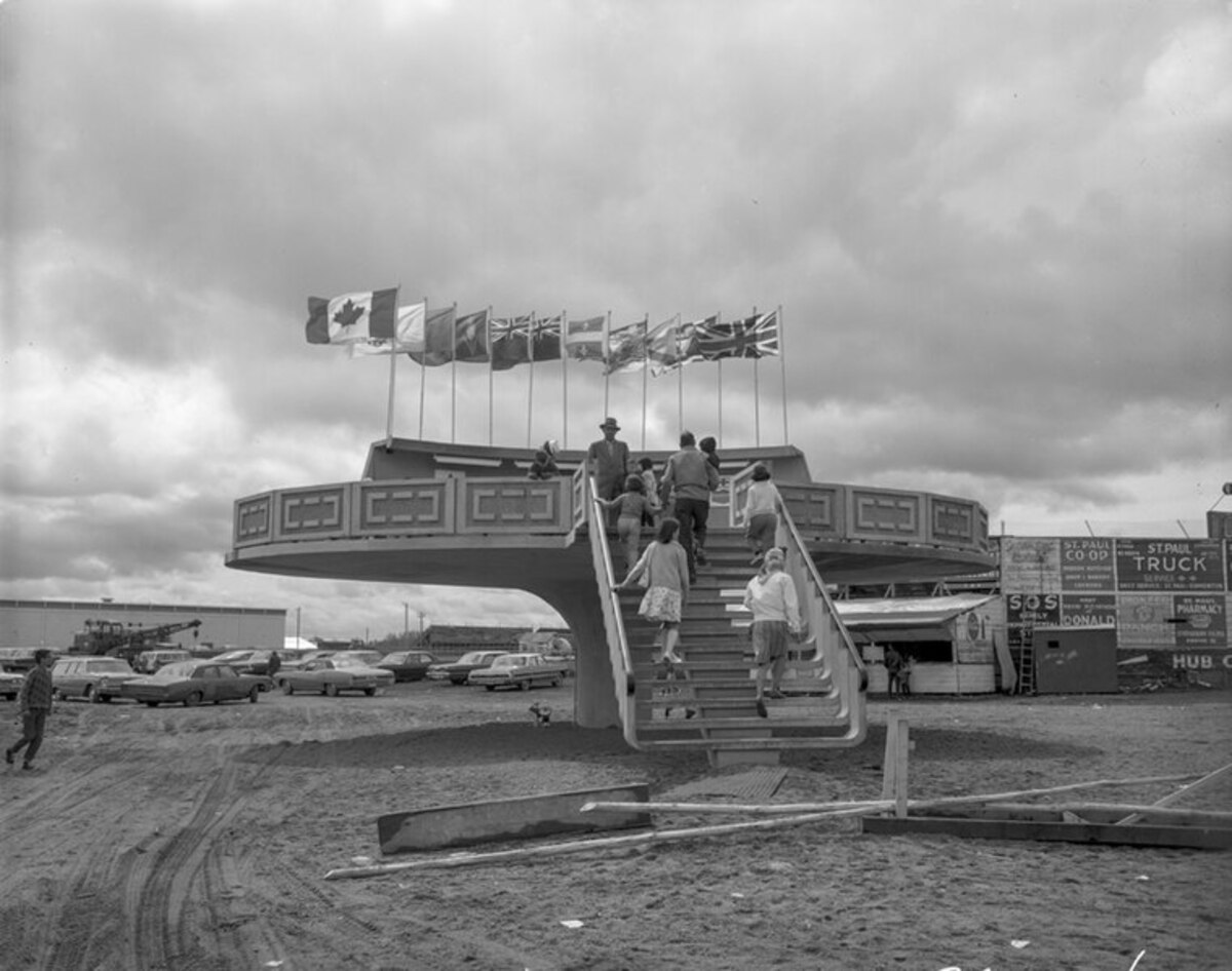 Plataforma para OVNIs, OVNIs, Cápsula do tempo