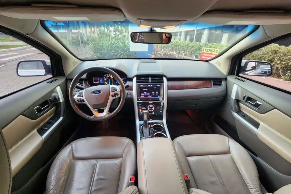 Luxo acessível: Ford Edge, Accord e mais 3 modelos premium que cabem no bolso