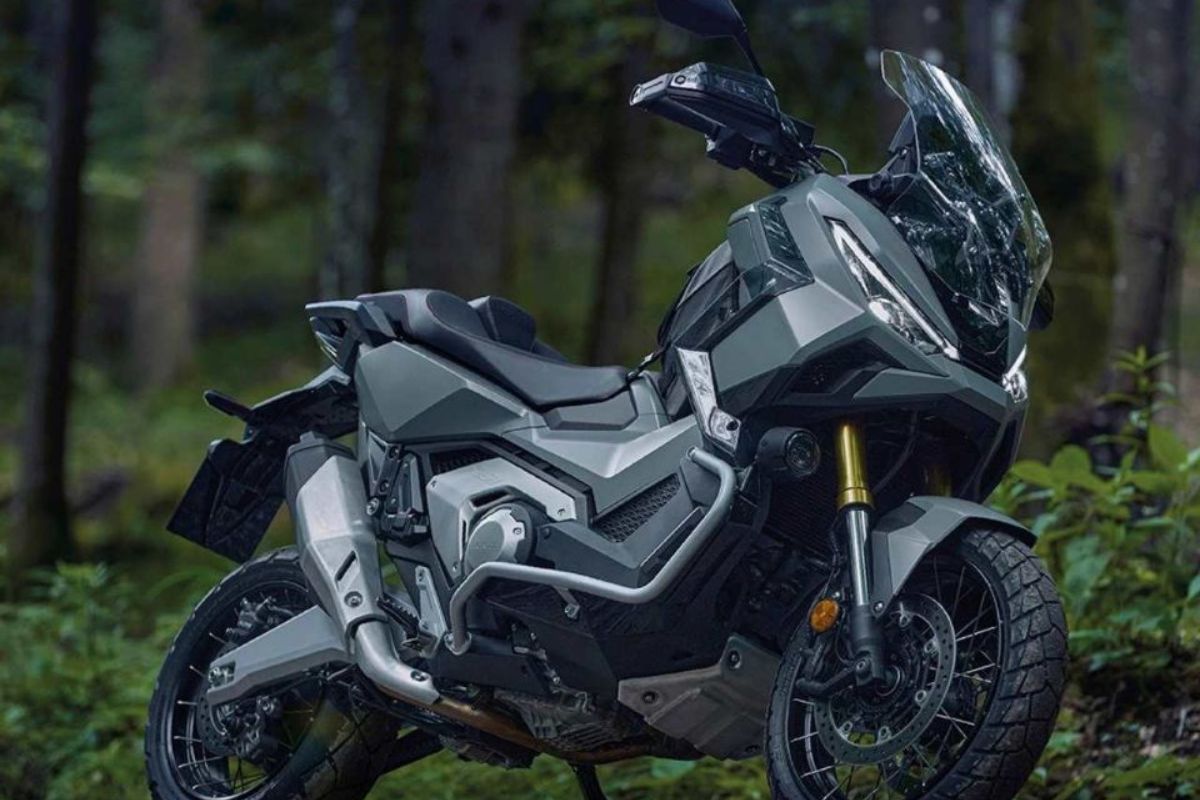 A Aventura em Forma de Scooter: A Análise Completa da Honda X-ADV 750 2025
