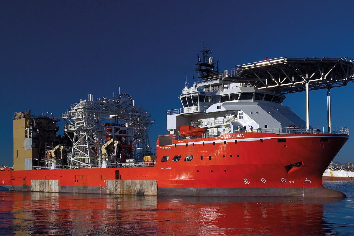 Equipada com um robô de 285 toneladas, a 'SS Nujoma' é o navio de mineração que usa tecnologia de vácuo para encontrar diamantes no fundo do oceano