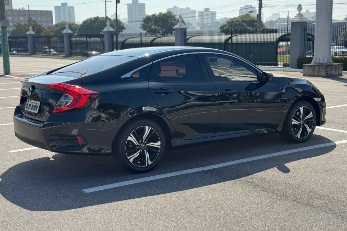 De R$ 150 mil para R$ 95 mil: os carros incríveis que caiu o preço e surpreendem