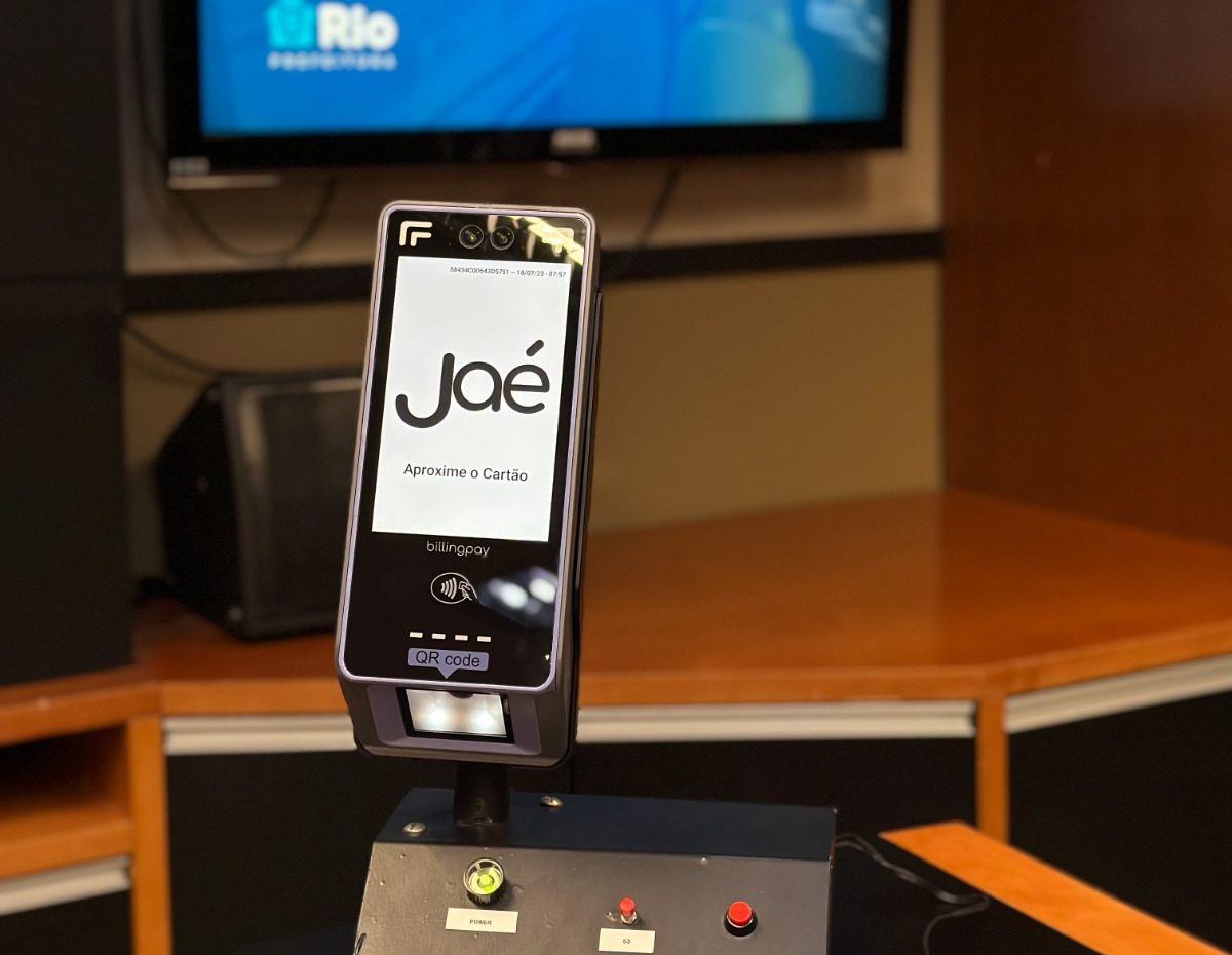Validador do novo cartão Jaé utilizado no transporte público do Rio de Janeiro