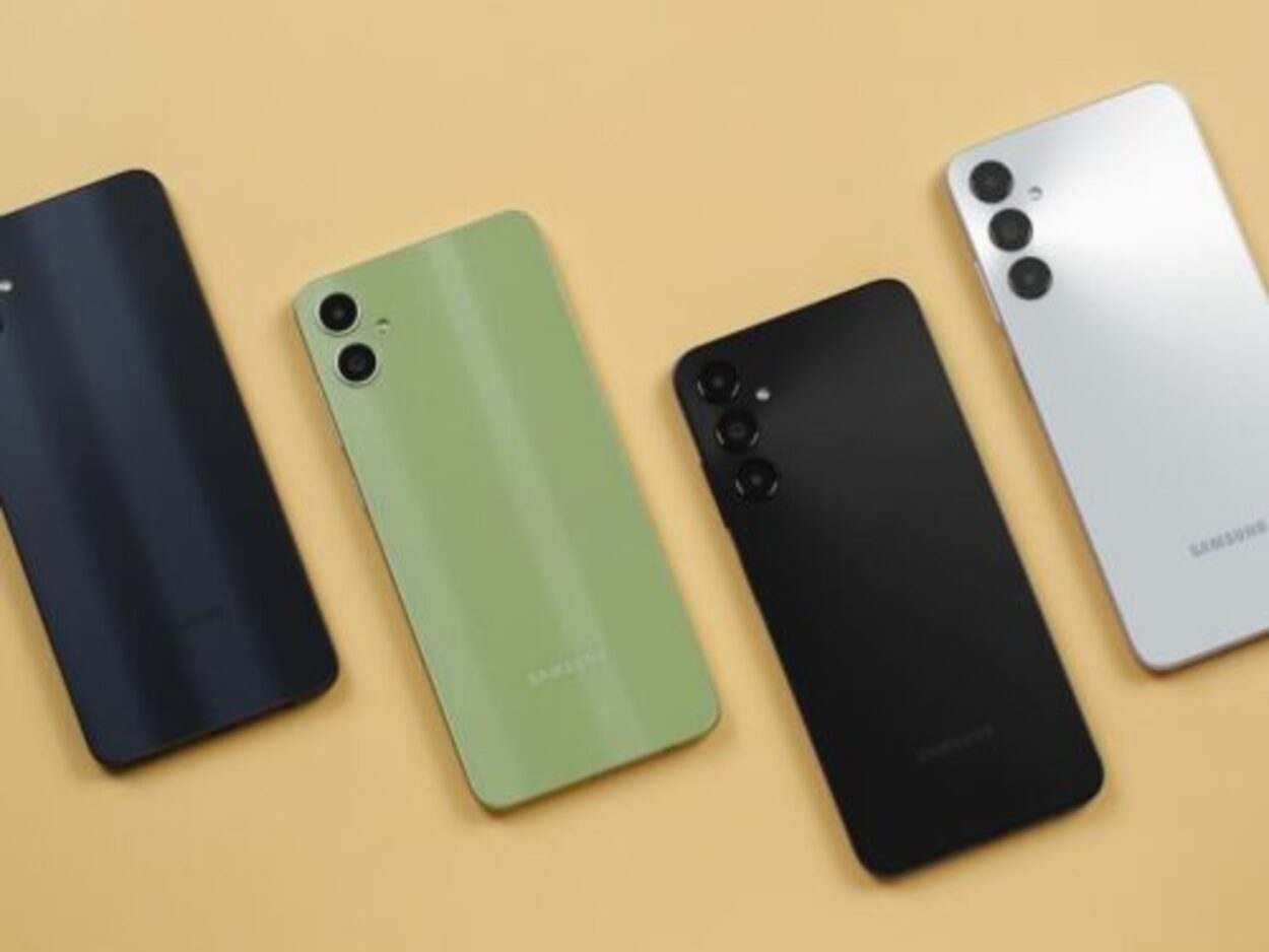 Saiba 4 celulares abaixo de R$ 1.000 que se destacam no mercado em 2025, seu bolso vai agradecer a econimia.