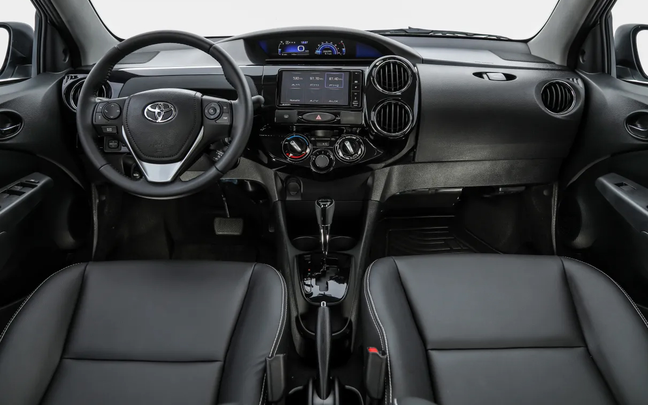 8 carros usados que “bebem” pouco e custa até R$ 50 mil, lista com números oficiais do Inmetro