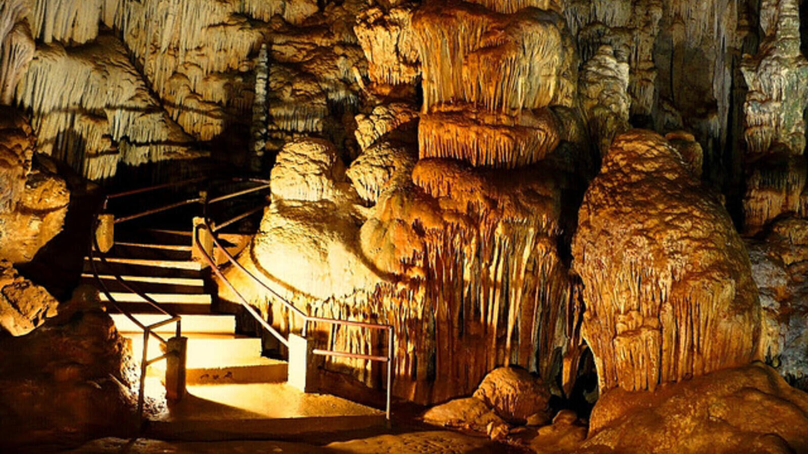 Caverna do Diabo, Caverna, São Paulo