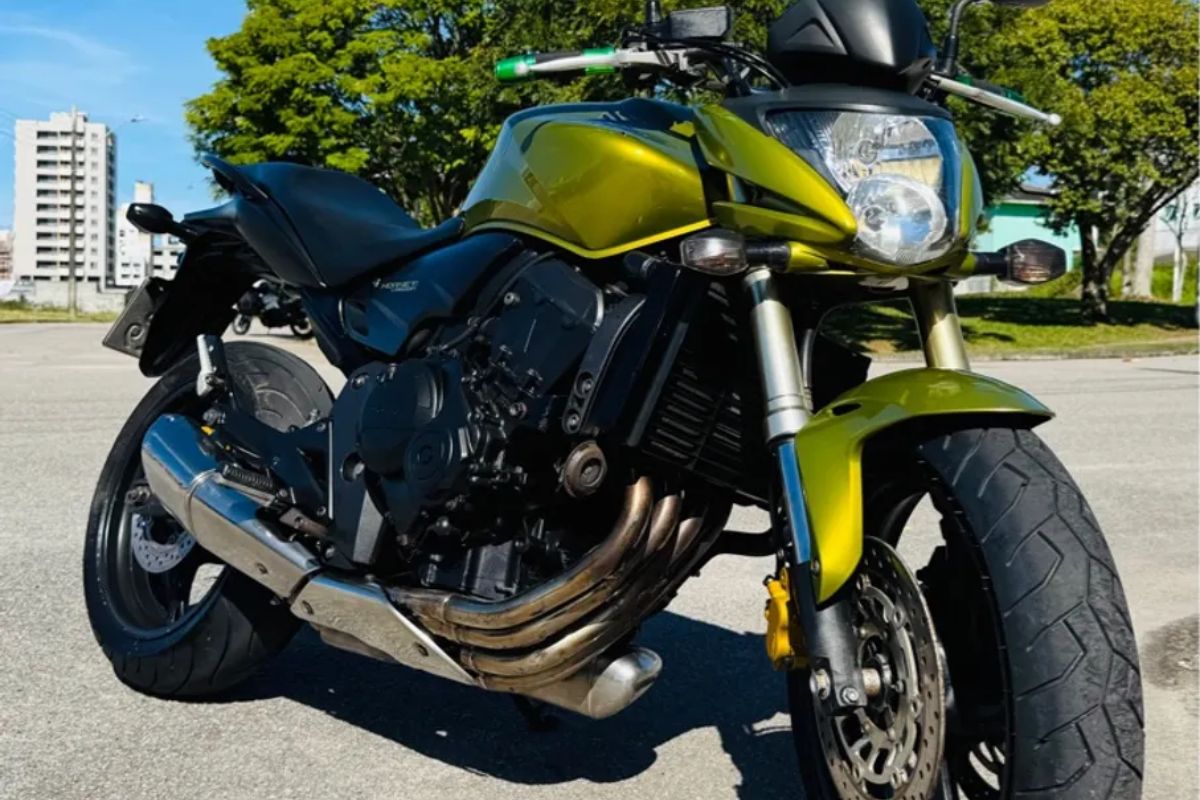 Honda CB 600 F Hornet 2011 une potência, agilidade e preço atraente para fãs de nakeds esportivas