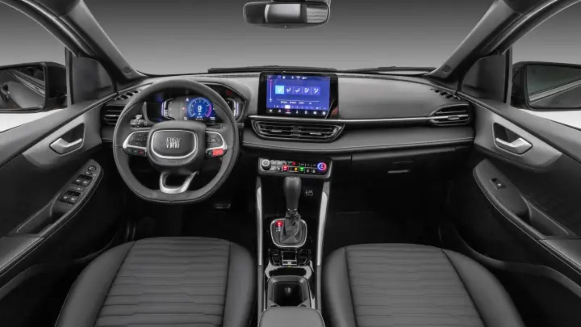 Fiat Fastback 2026 chega reestilizado com descontos de até R$ 32 mil, motor híbrido leve e porta-malas de 600 litros.