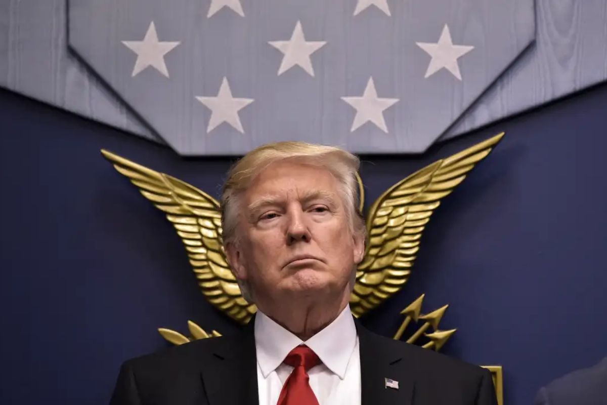 Trump promete mudar as regras do dólar