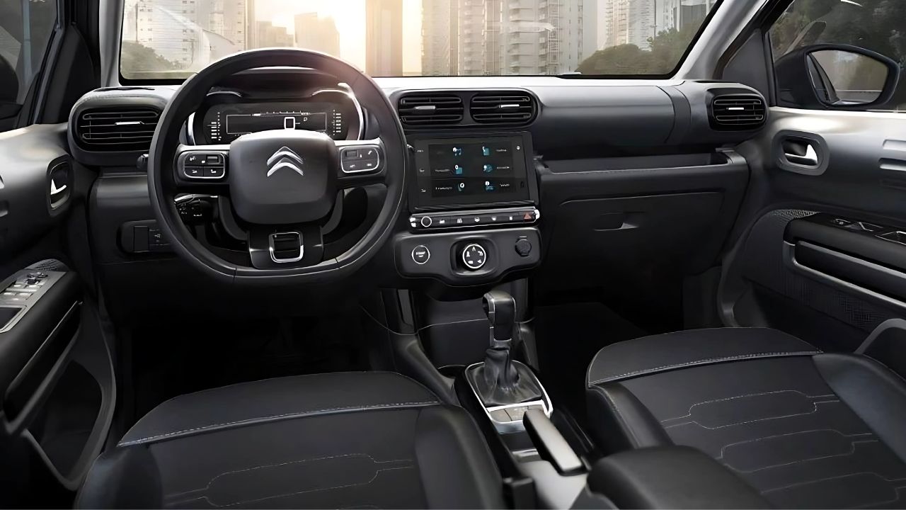 O Citroën C4 Cactus virou destaque entre os carros usados em 2025 com bom custo-benefício, motor turbo potente de origem BMW e versões completas por valores abaixo de modelos 0 km mais básicos.