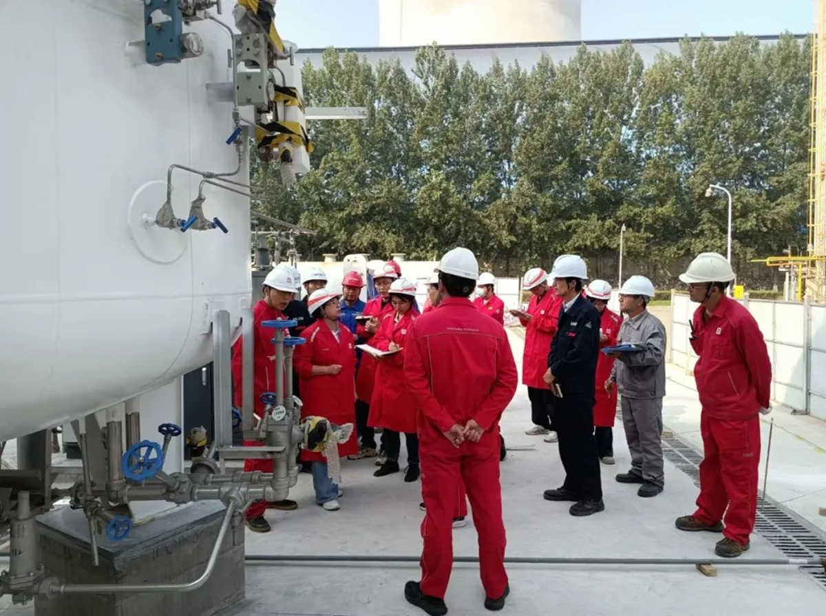 Chineses desenvolvem dispositivo que extrai hélio 99,99997% puro de campos de gás natural