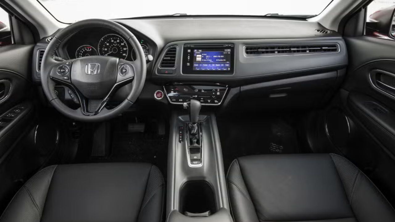 O Honda HR-V 2018 usado se destaca pelo conforto, versatilidade e valorização no mercado. Conheça os motivos para investir nesse SUV.