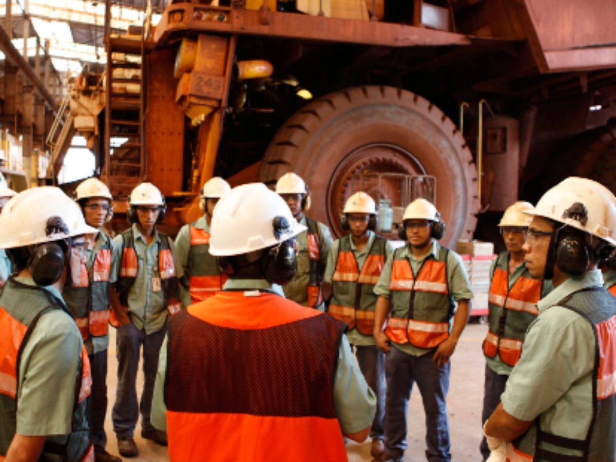 Vale - ferro - níquel - whatsapp - preço - técnicos - engenheiros - vagas - cursos gratuitos - cursos online - EAD