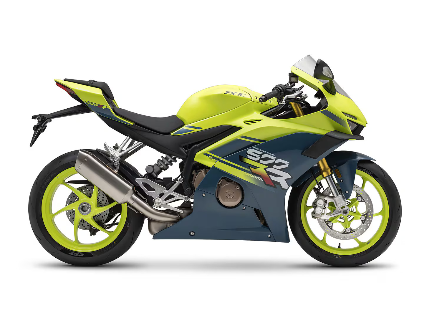 Moto chinesa tricilíndrica ZHANG XUE ZX820 RR é lançada com velocidade máxima de 299 km/h e aceleração de 0 a 100 km/h em 2,8 segundos