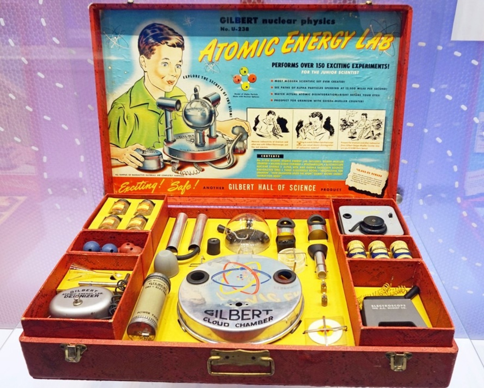 Brinquedo mais perigoso, Brinquedo radioativo