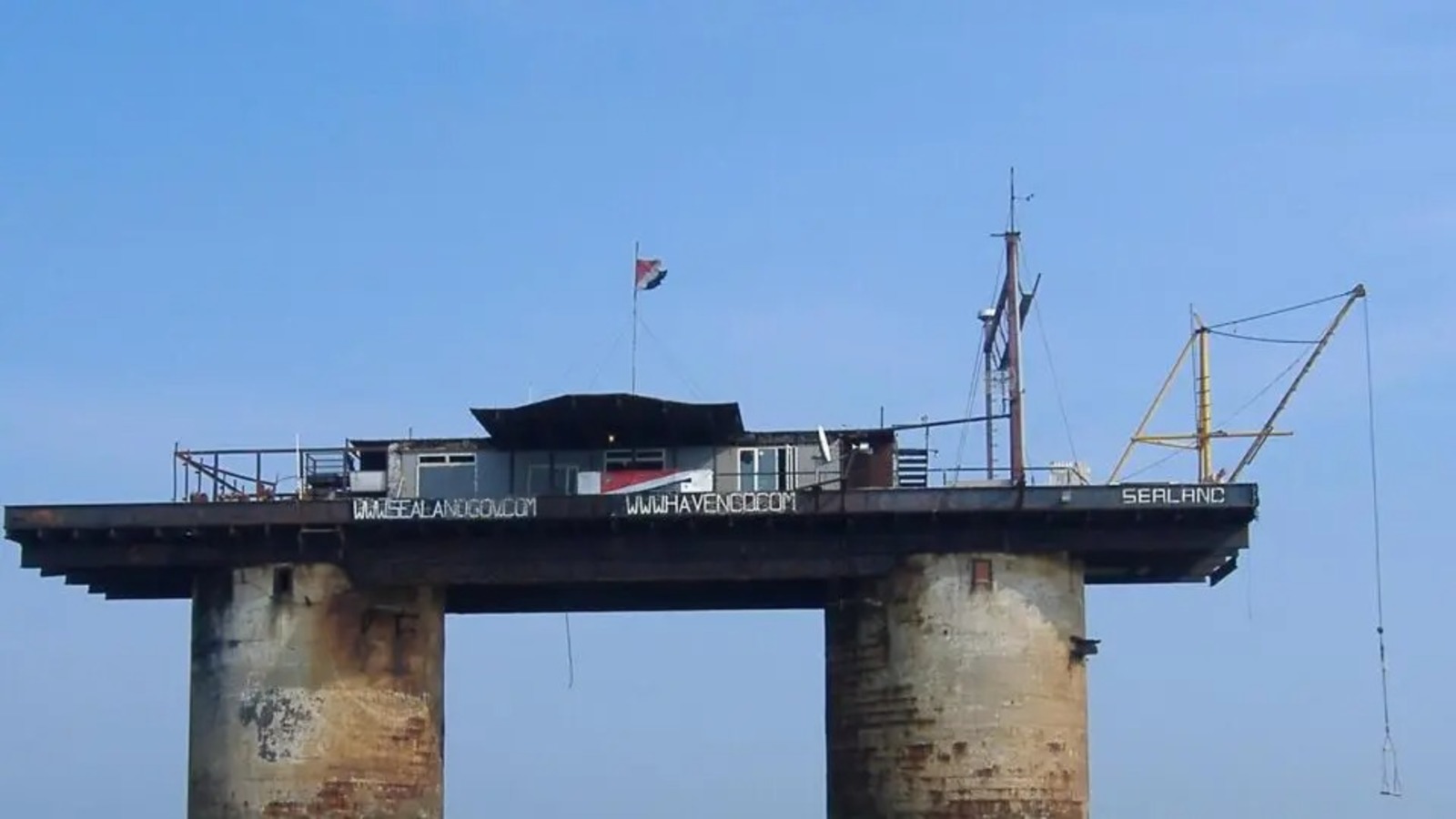 Base militar, Sealand, Bandeira, Microestrado