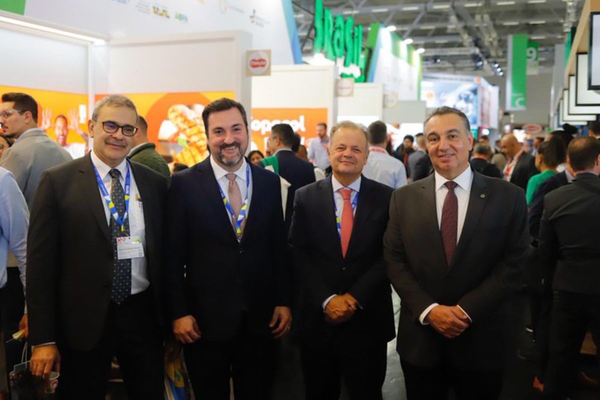 A Anuga 2025 foi o ponto de encontro entre produtores, exportadores e representantes do governo, reunindo tendências globais em alimentos e bebidas e projetando o cenário para o agronegócio brasileiro
