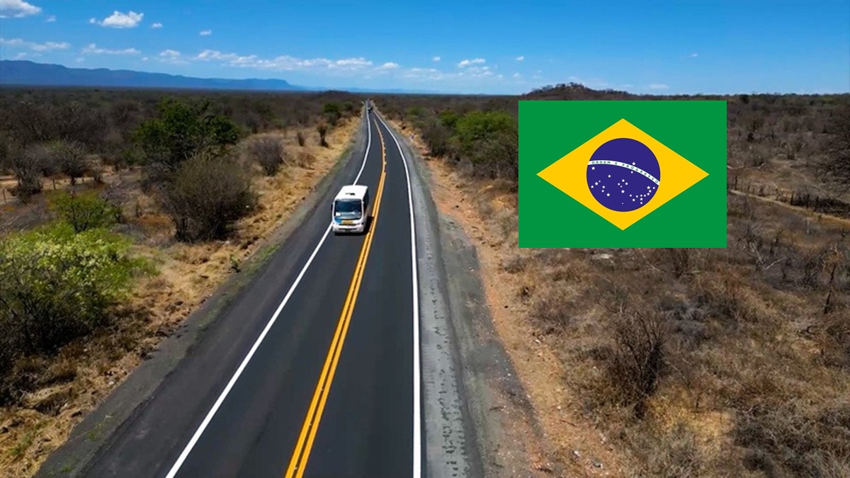 Rodovia BR-242 liga o litoral baiano ao agronegócio do Centro-Oeste em 2.300 km de paisagens, desafios e importância estratégica nacional