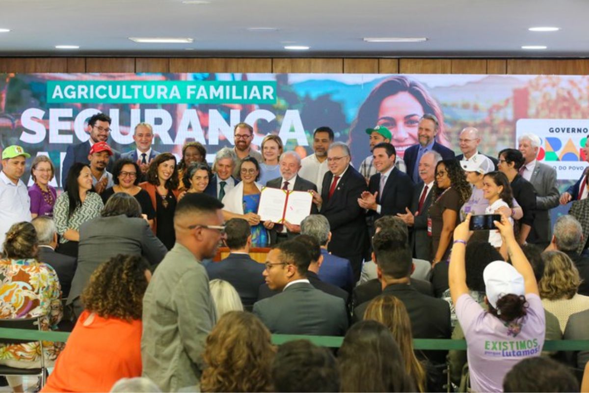A agricultura familiar e a segurança alimentar ganharam um reforço importante após a sanção de novos projetos de lei pelo presidente Luiz Inácio Lula da Silva