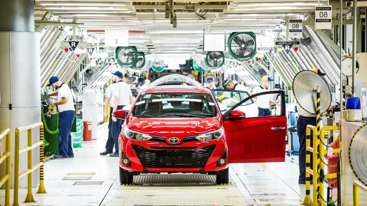A produção da Toyota foi interrompida após danos em sua fábrica em Porto Feliz (SP). Saiba por que os carros usados da marca podem ficar mais caros e quais modelos são afetados.