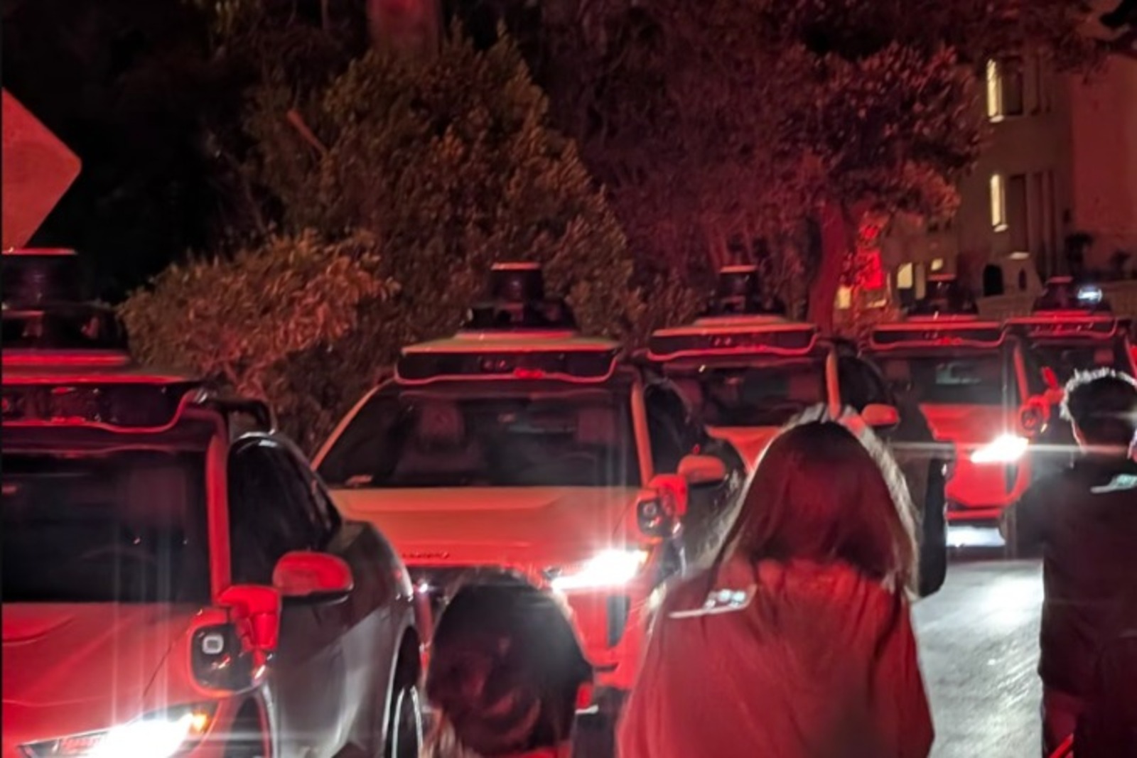 Waymo, Carros sem motoristas, Uber