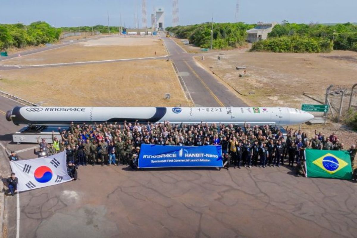 Centro de Lançamento de Alcântara terá lançamento orbital comercial com foguete HANBIT-Nano na Operação Spaceward, marco para o programa espacial brasileiro.