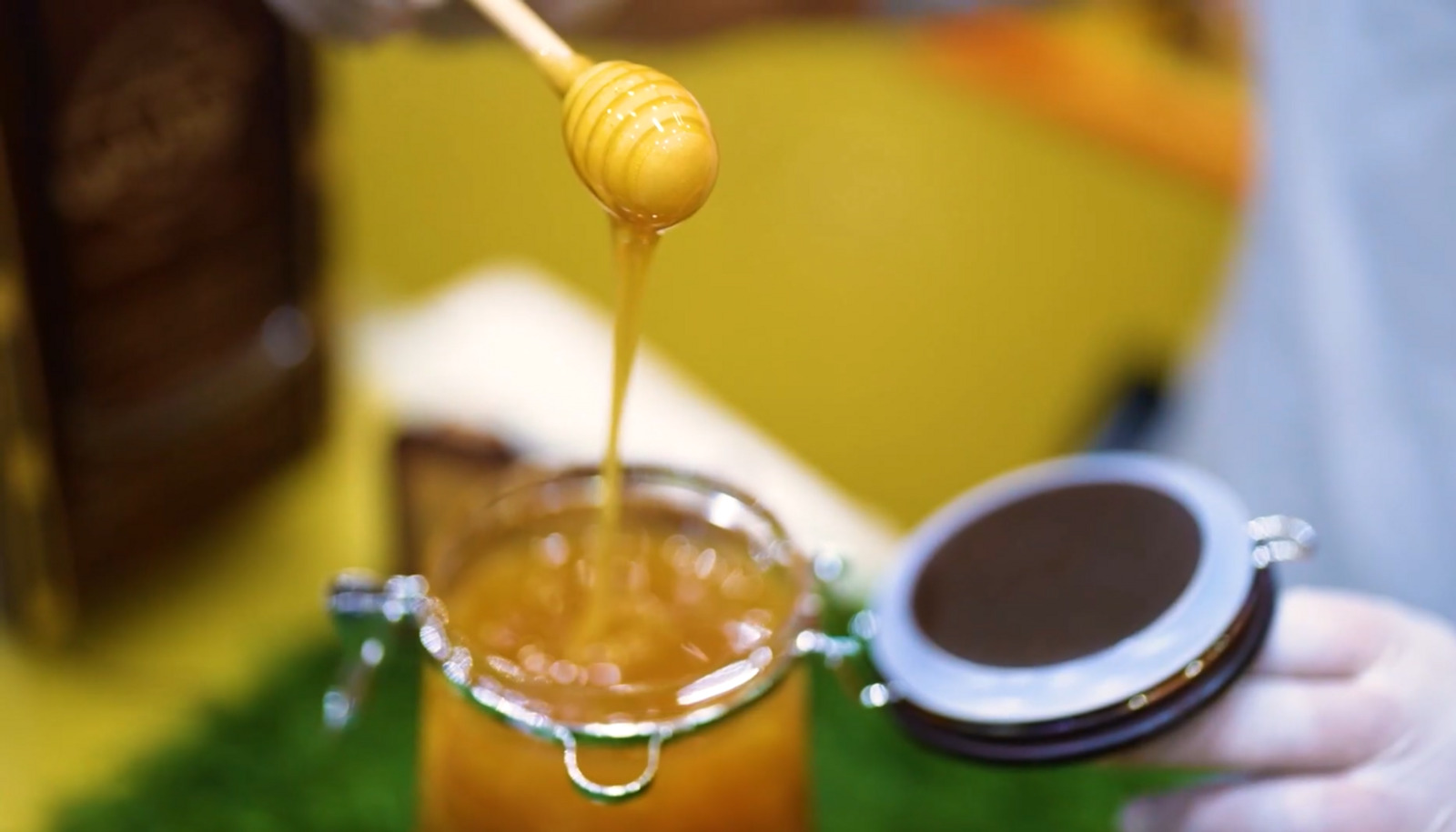 Ilha, Ilha de Socotra, Mel mais raro, Mel