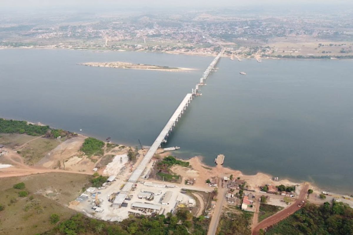 Ponte de Xambioá liga Tocantins e Pará, cruza o Rio Araguaia, fortalece o agronegócio e melhora a logística regional em toda a região Norte.