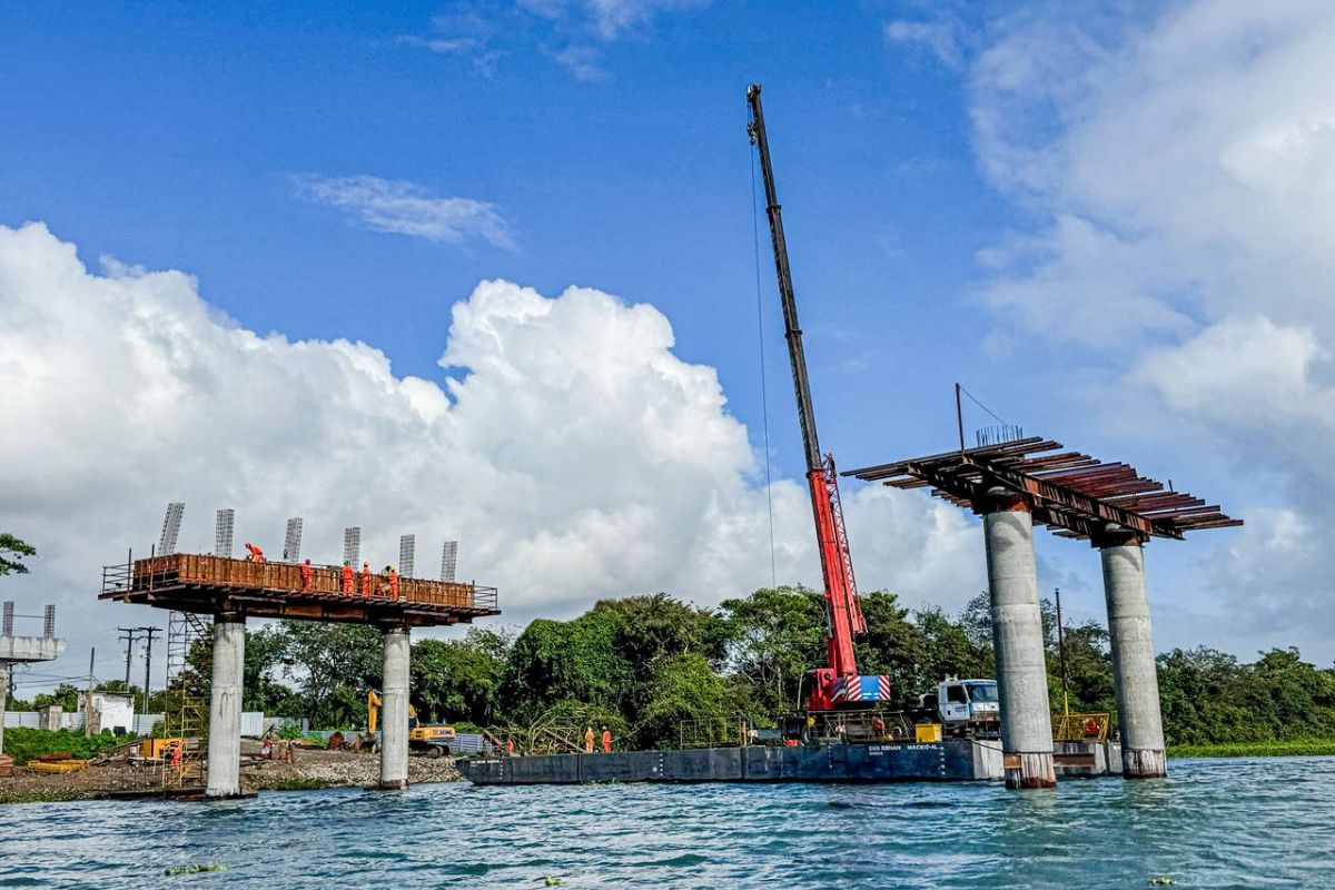 Nova ponte de 1,18 km transforma o transporte de cargas, integra Alagoas e Sergipe, conecta a BR-349 e reforça a infraestrutura regional com R$ 205 milhões em investimentos.