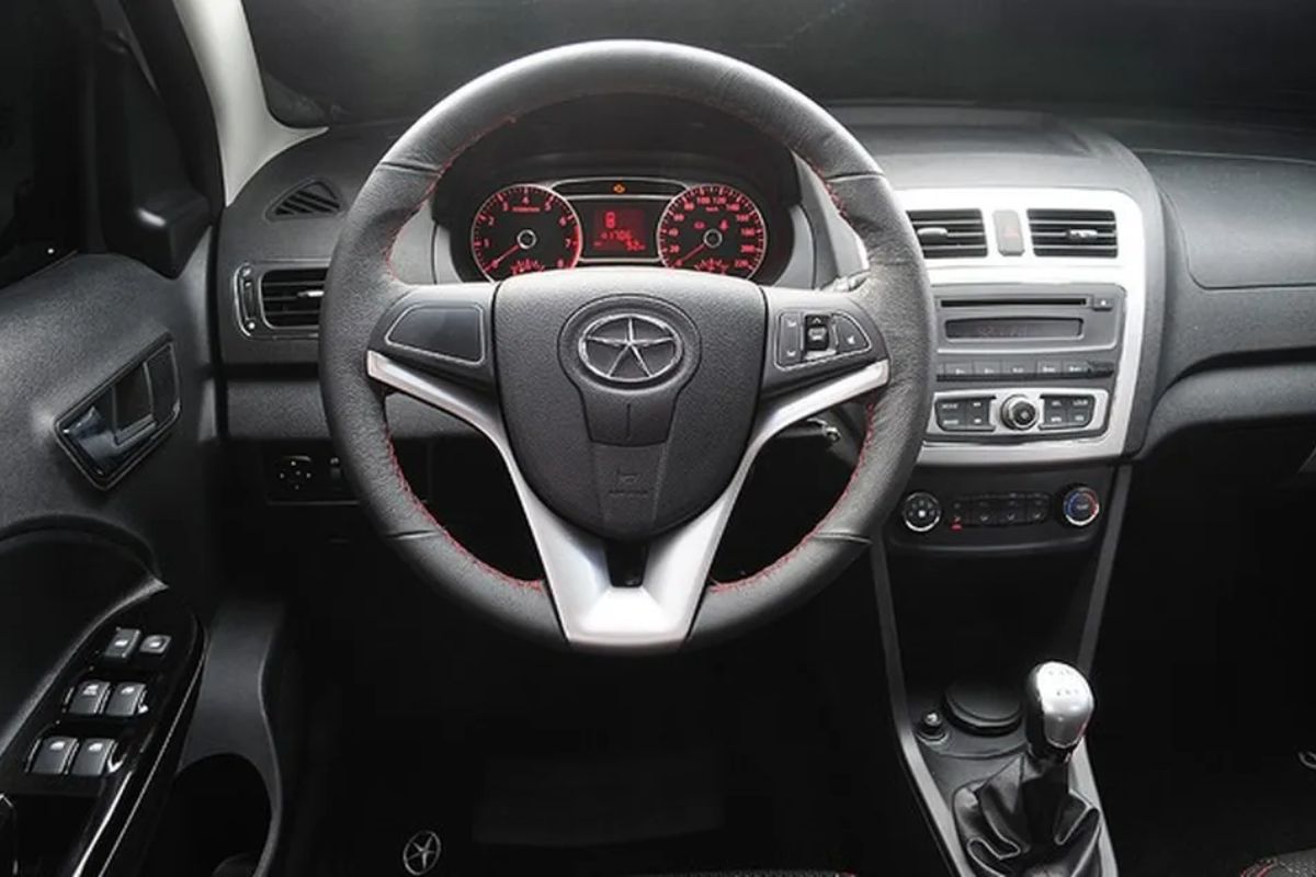 O Jac J3 Turin prova seu valor como sedã compacto eficiente, com motor 1.5, grande porta-malas e ótimo custo no mercado de usados.