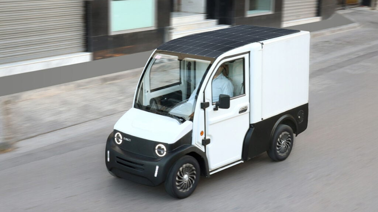 A startup tunisiana Bako Motors lança veículos elétricos movidos à energia solar, prometendo transformar a mobilidade na África com carros acessíveis, sustentáveis e de produção local.