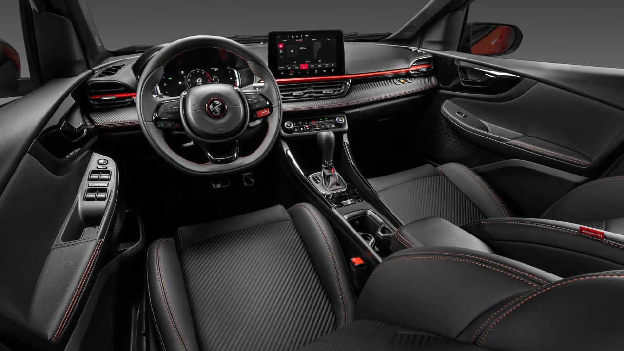 Está de olho em um carro usado? O Fiat Fastback Abarth possui desempenho de até 185 cv, design exclusivo, pontos positivos e cuidados ao comprar.