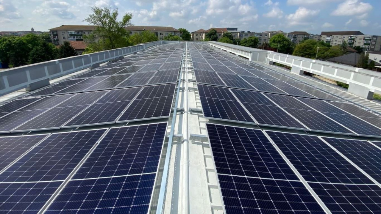 Sollar Machine investe US$ 9 milhões em um data center solar autônomo no Paraguai, voltado à exportação de soluções de IA. Projeto reforça a expansão de infraestrutura sustentável na América Latina.