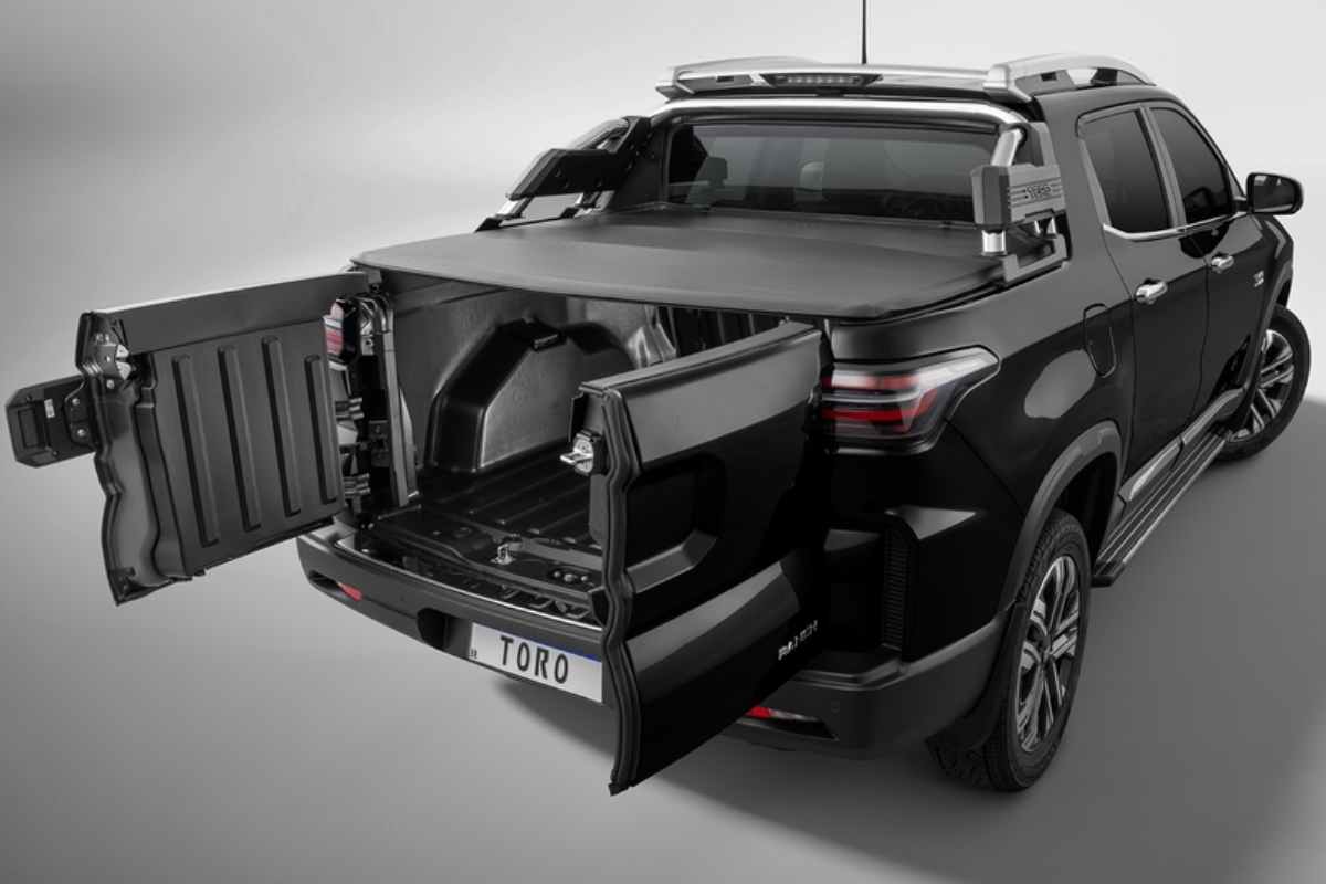 A nova Fiat Toro 2026 combina motor 2.2 diesel, freio elétrico e muito refinamento para ser a picape diesel mais desejada, unindo desempenho, conforto e imagem de status no dia a dia.