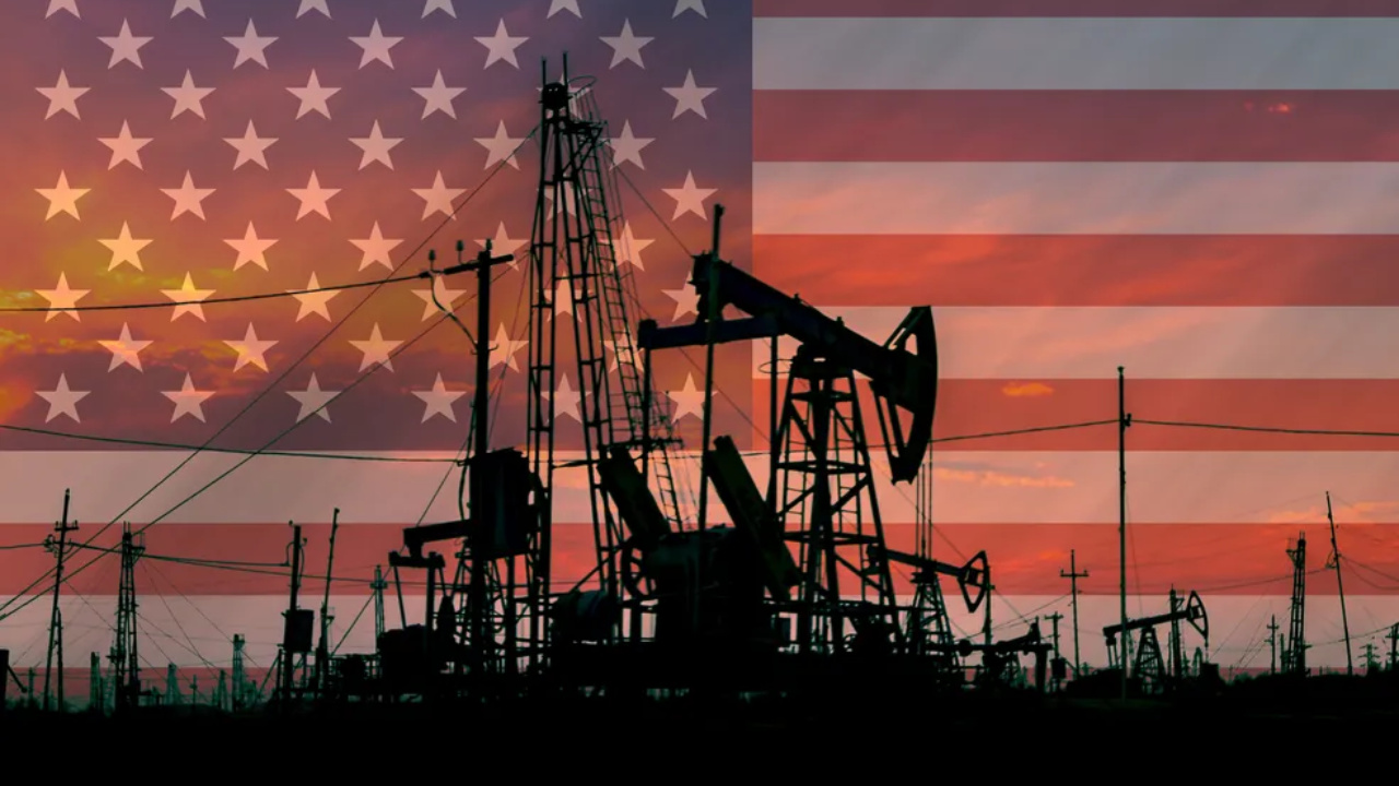 Número de plataformas de petróleo nos Estados Unidos sobe para 419, segundo a Baker Hughes, mas continua abaixo do registrado há um ano. Veja como o petróleo e o gás evoluíram na semana e o cenário no Canadá.