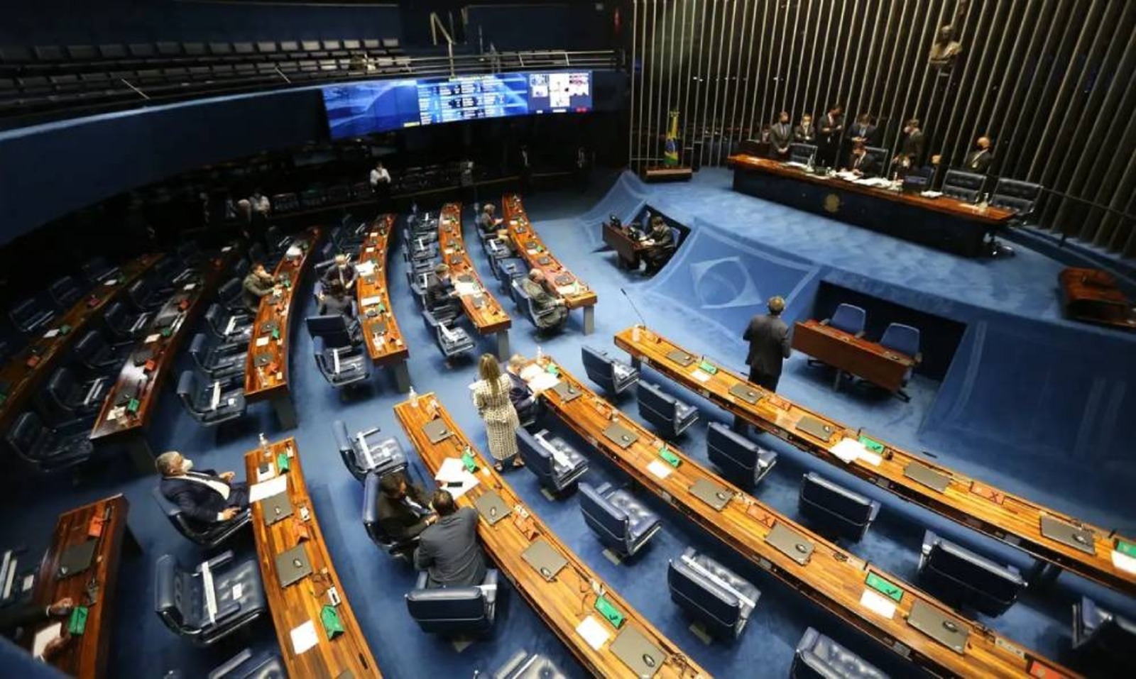 Senado, Aposentadoria integral