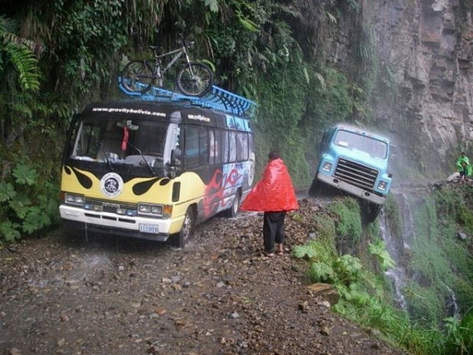 Estrada da Morte, Estrada de Yungas