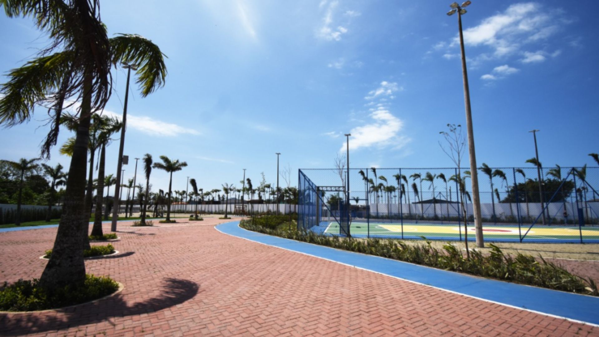 Novo parque de 14,8 mil m² em Praia Grande recebe mais de R$ 6,5 milhões e reúne lazer, esporte, acessibilidade e infraestrutura completa.