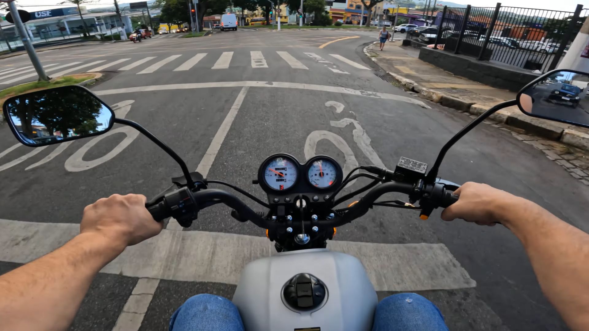 Shineray Worker 125 tem preço baixo em 2025, consumo de até 45 km/l e manutenção simples para entregadores e iniciantes.