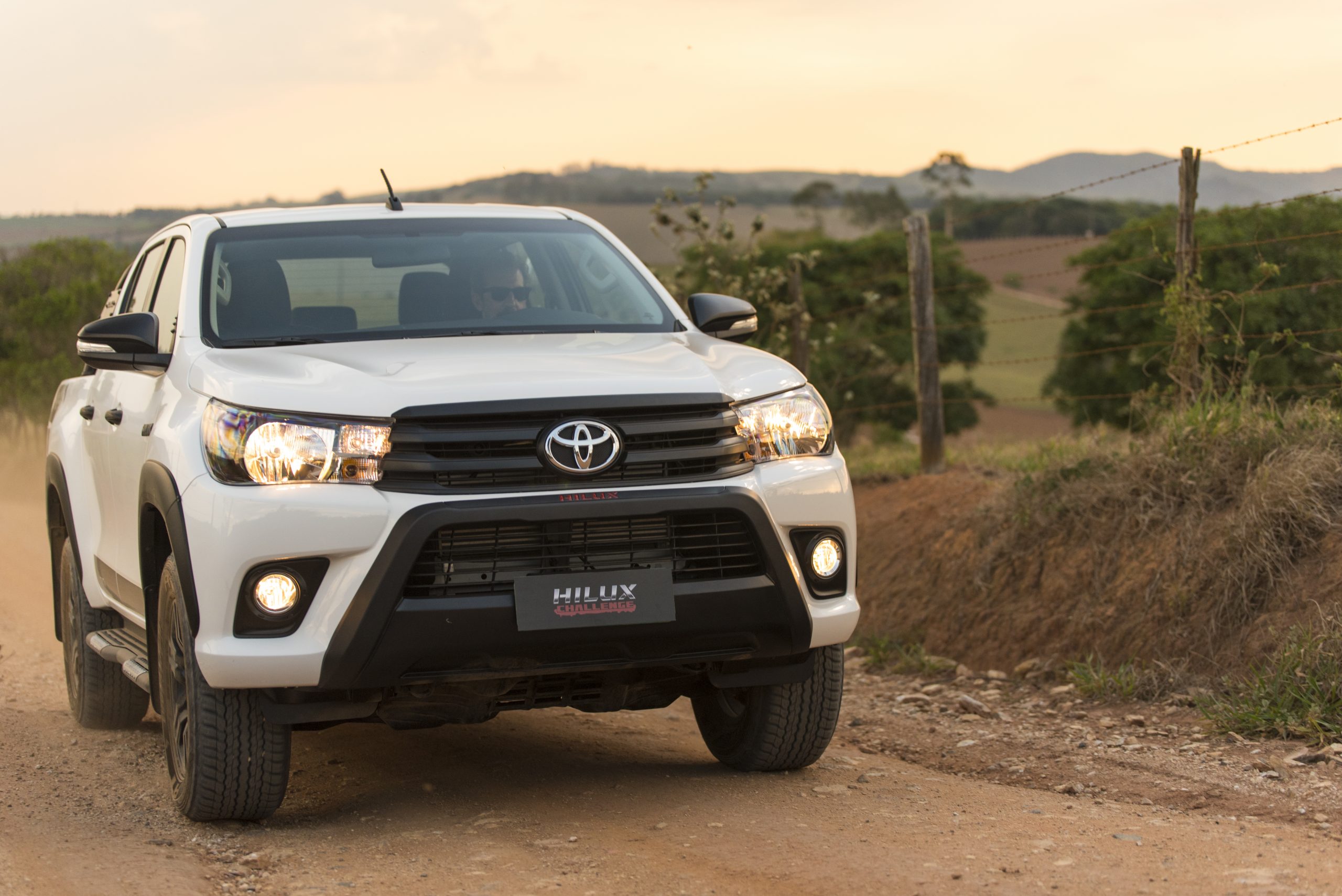 Motor diesel, tração 4×4, câmbio automático e preços entre R$ 45 mil e R$ 70 mil: essas picapes usadas viraram a porta de entrada no mundo off-road