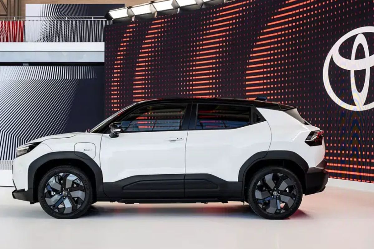 novo Toyota Urban Cruiser elétrico é SUV compacto elétrico e SUV elétrico da Toyota com espaço interno e autonomia para cidade e estrada.