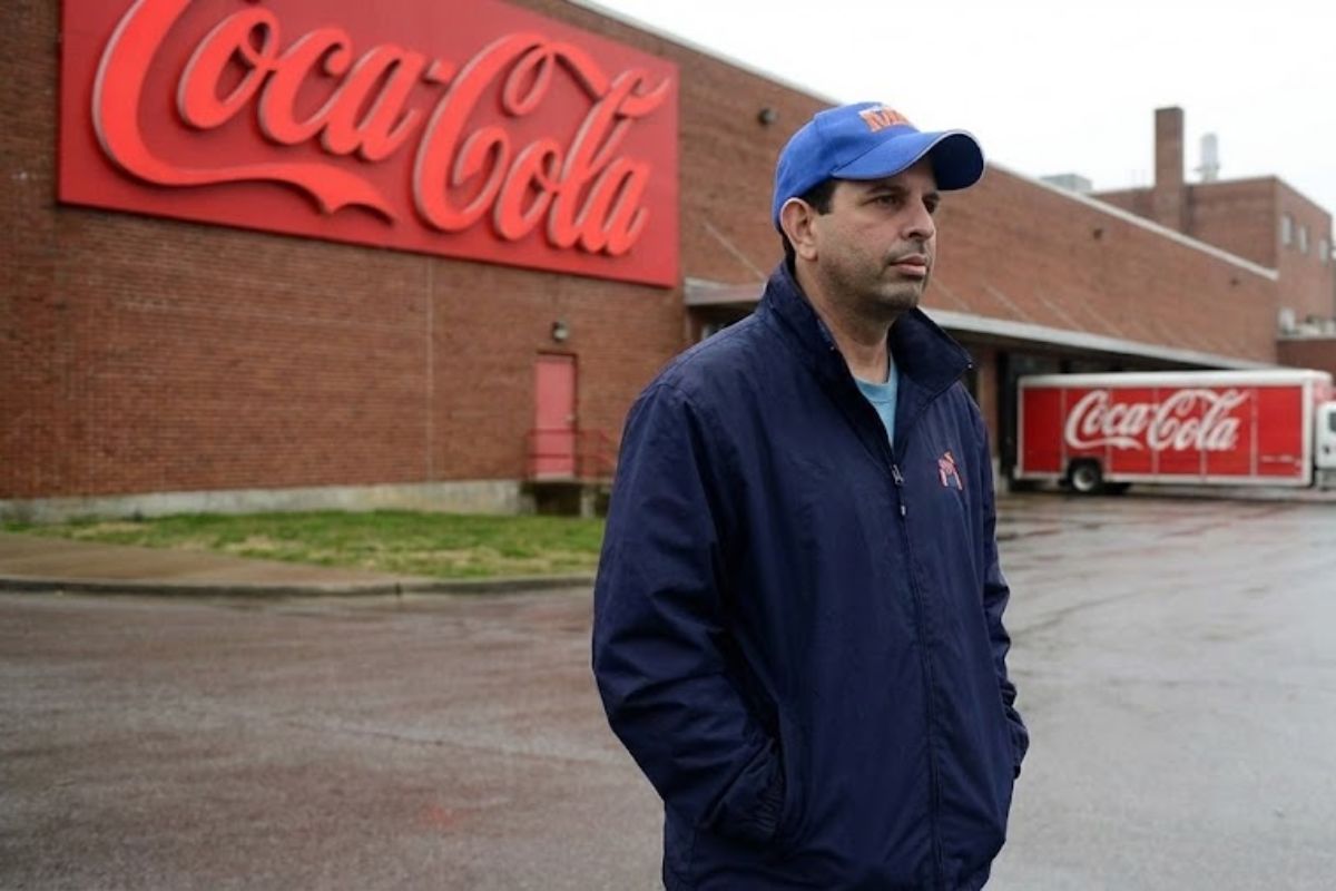 homem que embolsou R$ 54 bilhões: Mike Repole vendeu Glaceau e BodyArmor para a Coca-Cola e diz por que os cinco primeiros anos de qualquer negócio são sobrevivência com risco diário de quebrar.