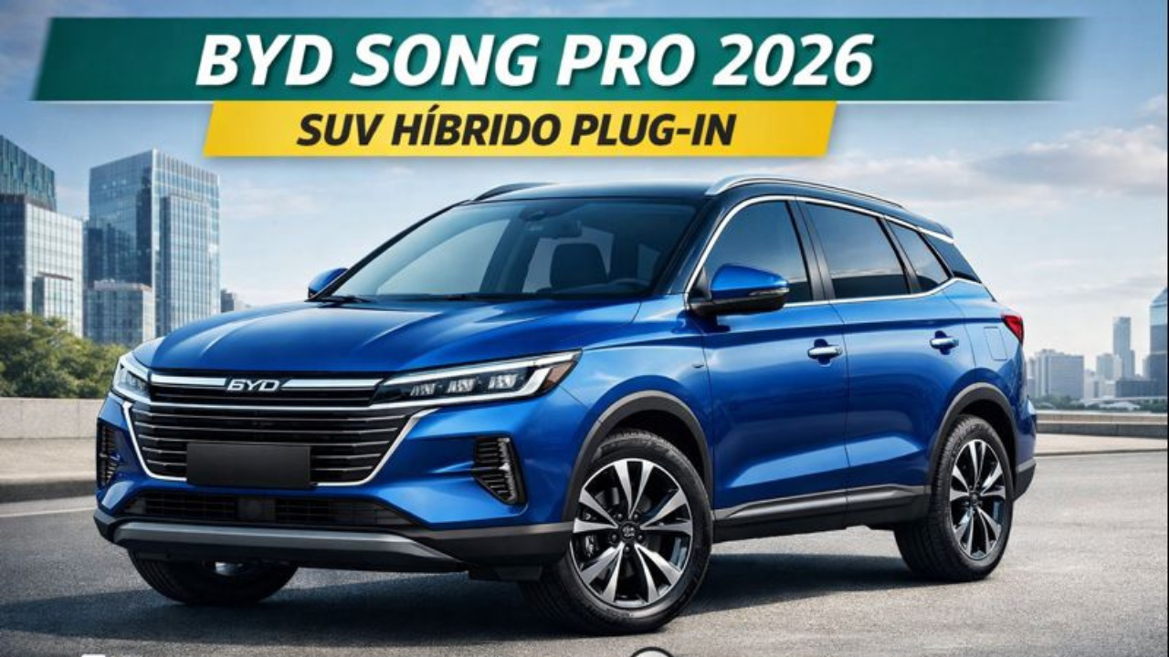 Com bateria de 26 kWh e 220 km de autonomia elétrica, BYD Song Pro 2026 prepara estreia no Brasil com sistema híbrido flex.
