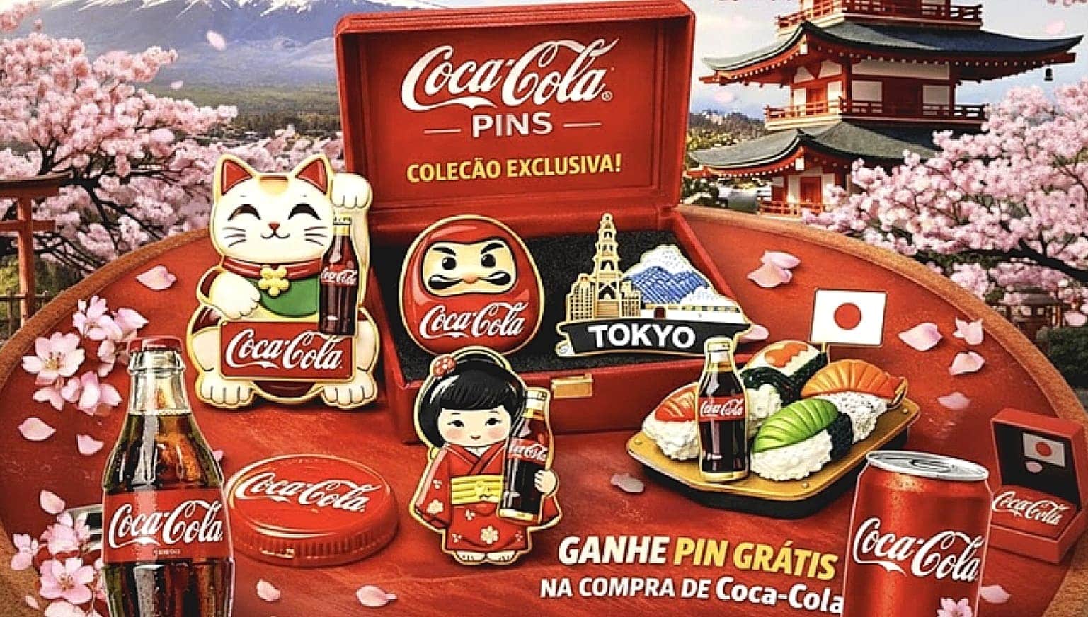 Daiso Japan Brasil fecha parceria com a Coca-Cola e lança promoção com pins colecionáveis em lojas próprias. (Imagem: Divulgação)