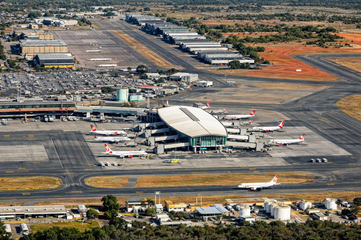 Com quase 90% dos voos no horário, Aeroporto de Brasília é eleito o segundo mais pontual do mundo, supera grandes hubs internacionais e reforça a capital como um dos principais