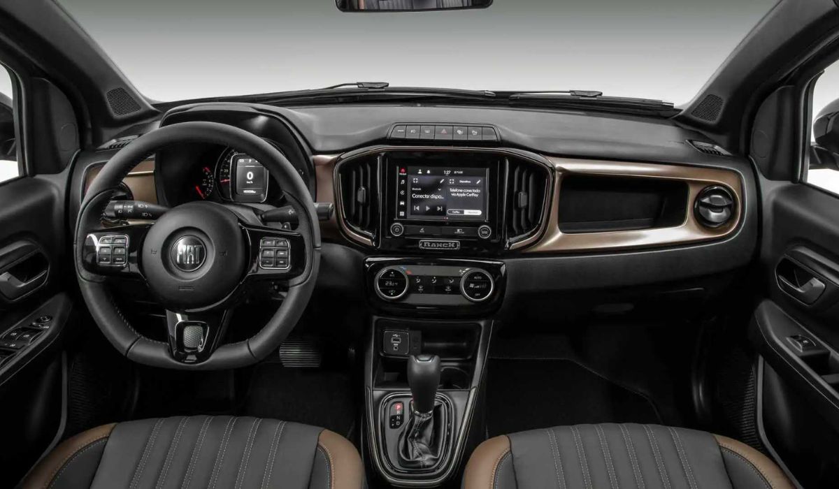 Fiat Strada lidera as vendas em 2026 no Brasil, abre vantagem no ranking de emplacamentos e mantém domínio sobre Polo, Argo e SUVs. (Imagem: Divulgação)