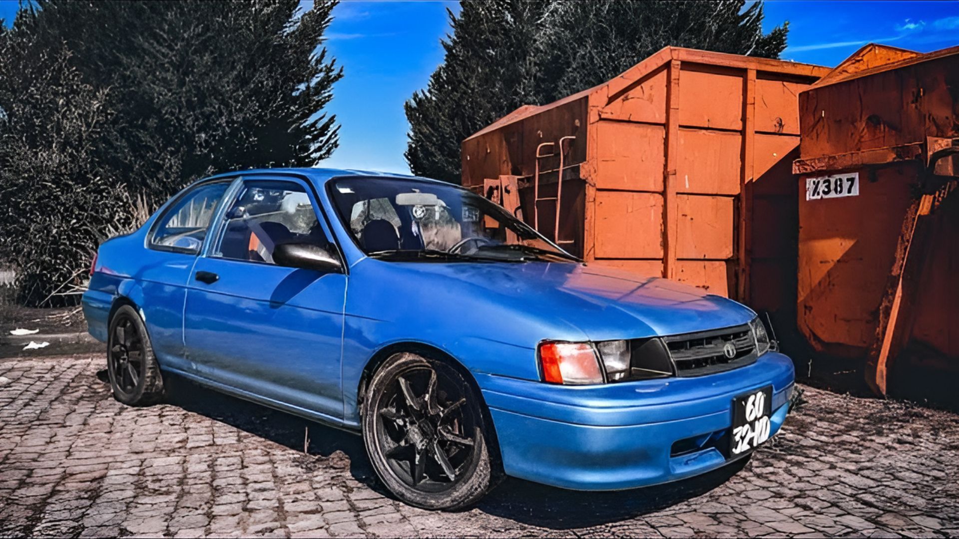 Toyota Tercel usado até R$ 45 mil combina motor 1.5 automático, 94 hp, consumo de até 35 mpg na estrada e mecânica simples.